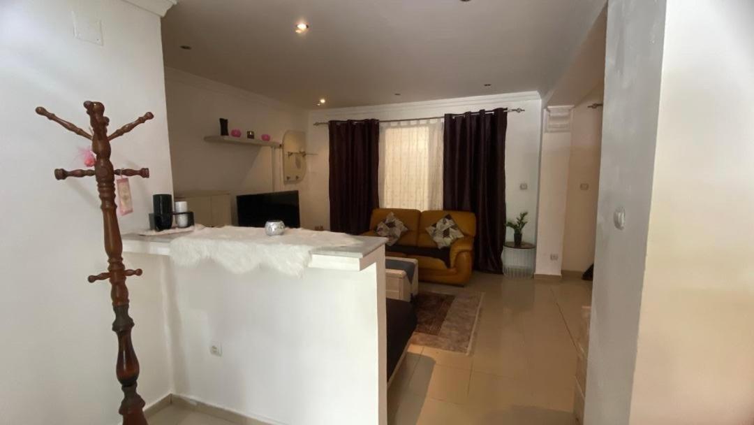 Duplex T3 Bien Situe Apartamento Annaba Exterior foto